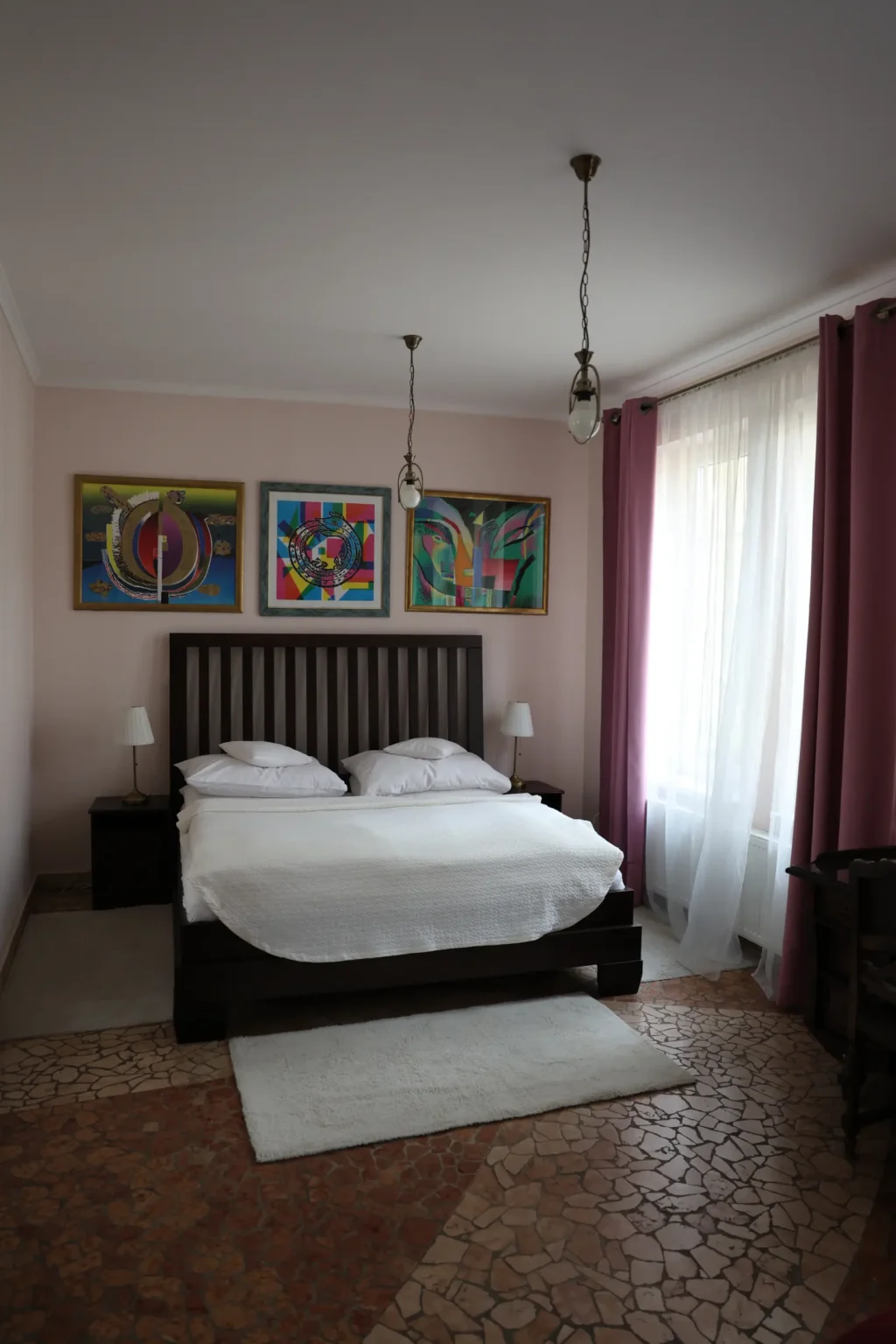 Bojnicky-Vinny-Dom-Hotel-Bojnice-Ubytovanie-v-Bojniciach-Deluxe-Izba-Dunaj-1