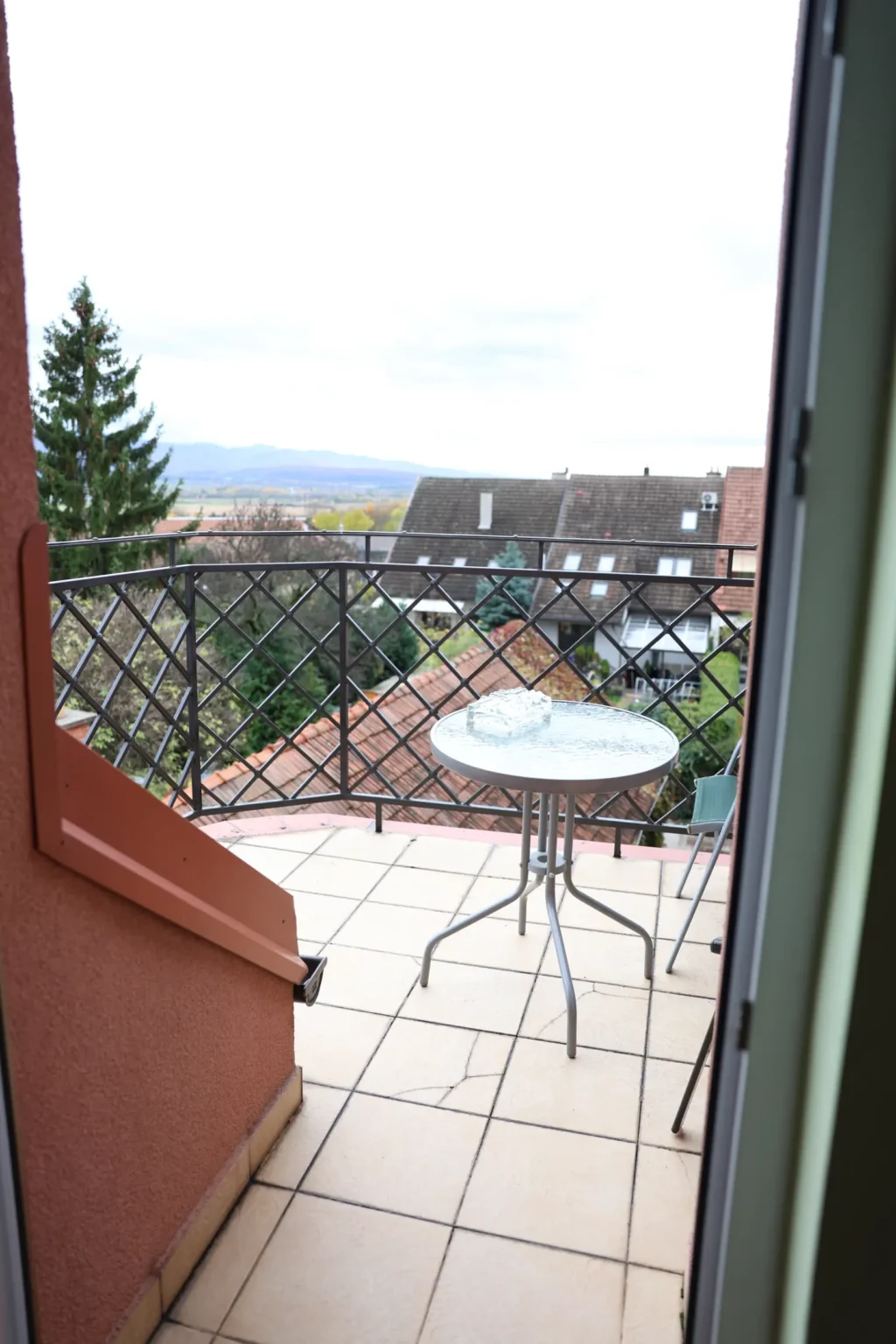 Bojnicky-Vinny-Dom-Hotel-Bojnice-Ubytovanie-v-Bojniciach-Suita-Devin-s-Balkonom-7